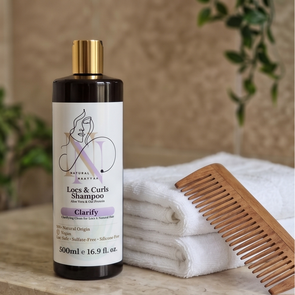 Natural Naayyaa Loc Clarifying Shampoo