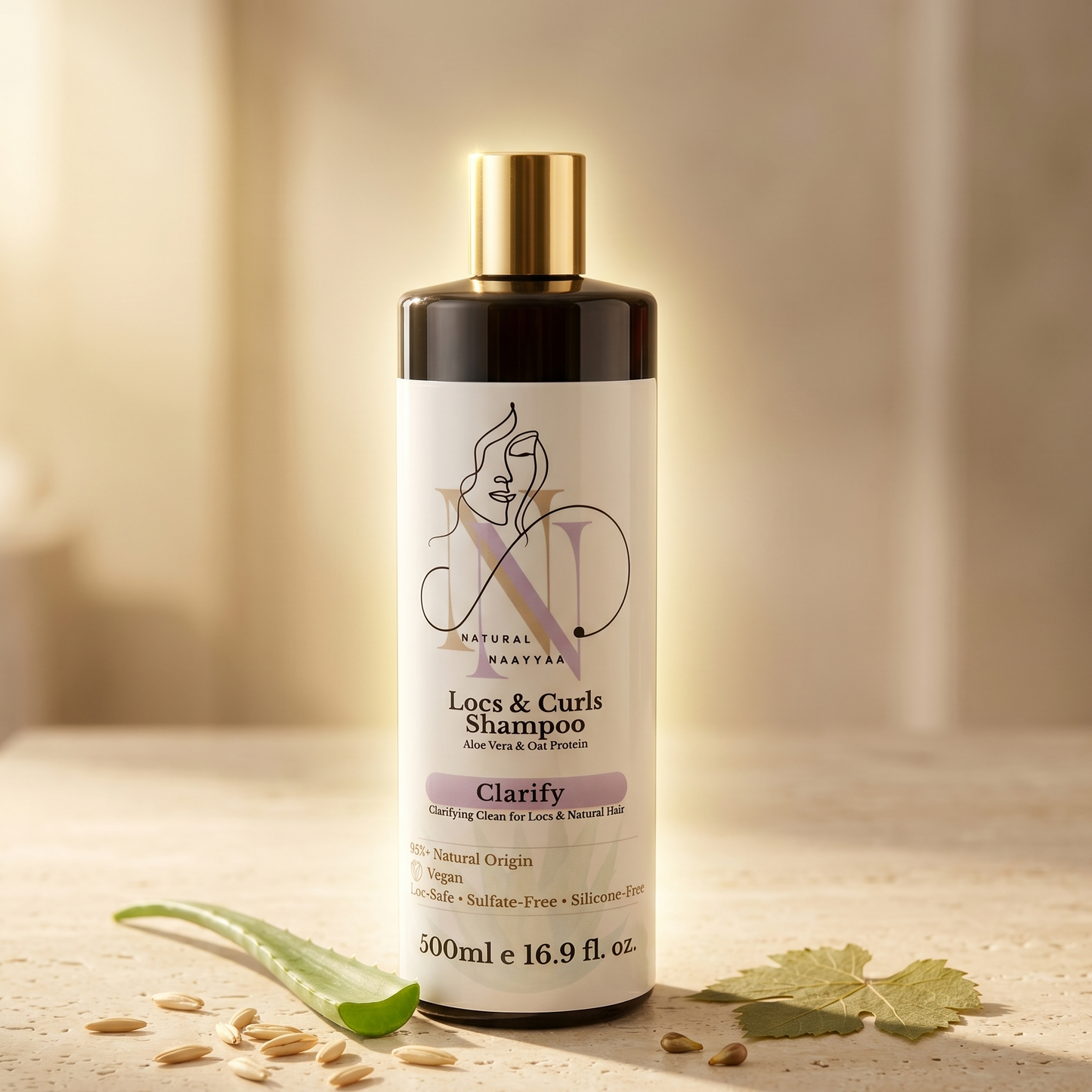 Natural Naayyaa Loc Clarifying Shampoo